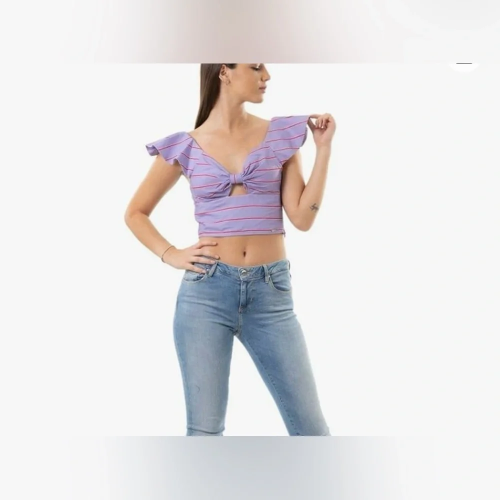 GUESS RUCHED CROPPED TOP - Picture 10 of 15